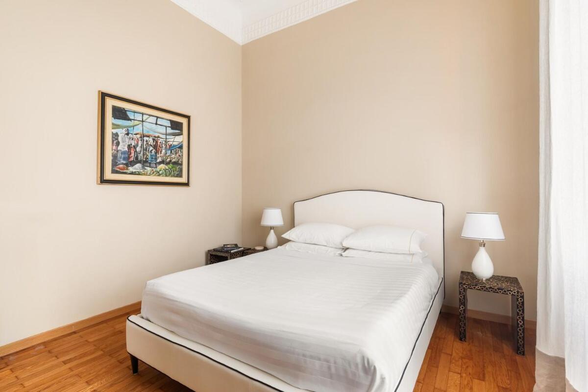 Casa Augusta, A Burghesius Apartment Rome