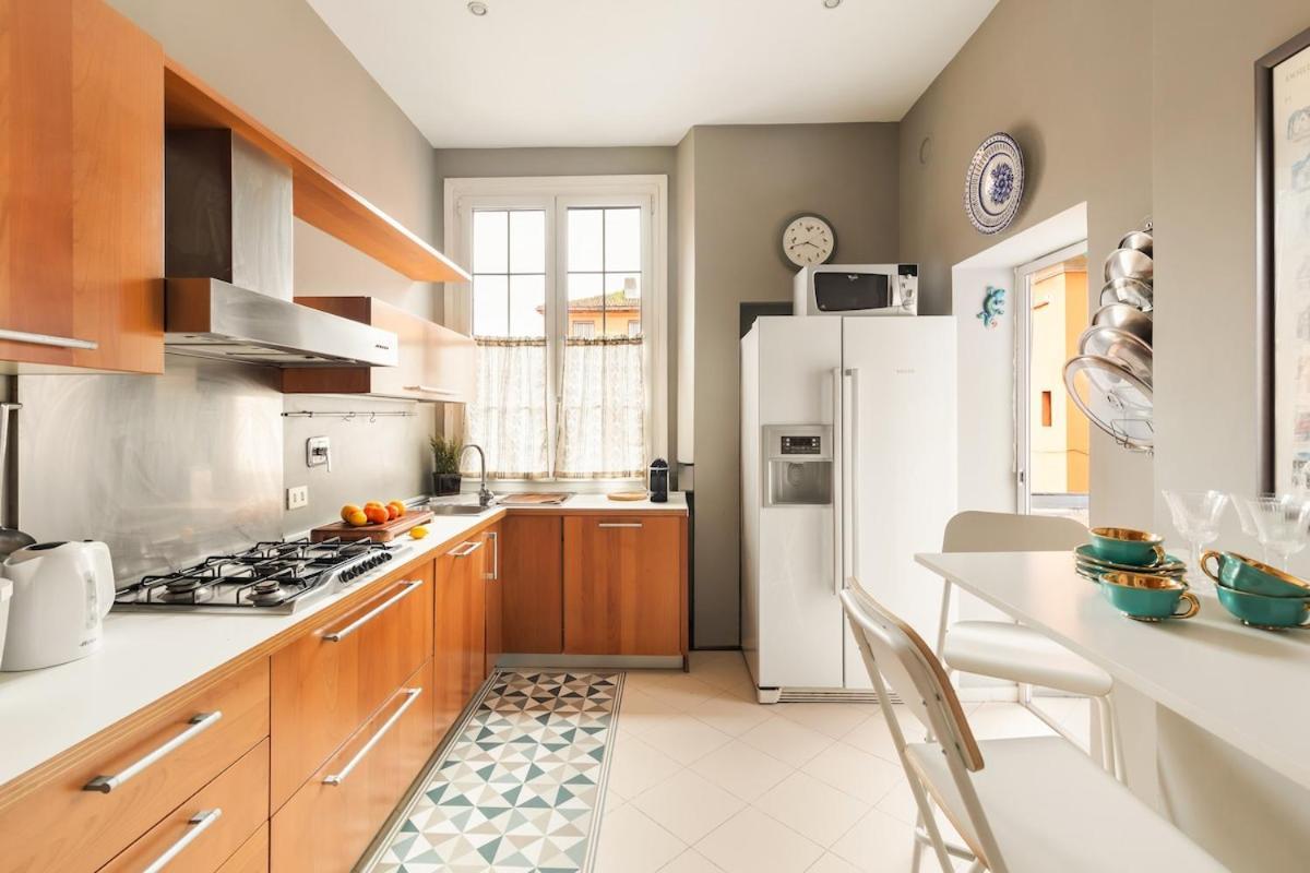 Casa Augusta, A Burghesius Apartment Rome