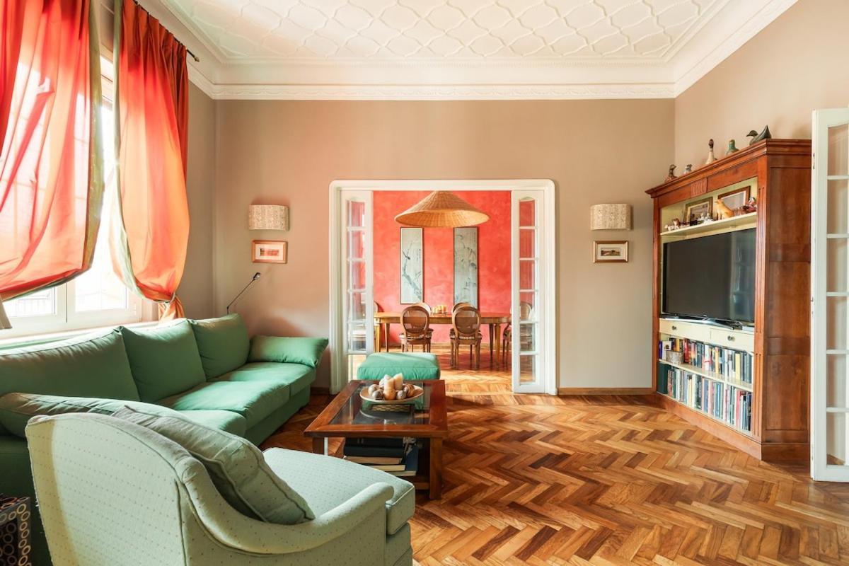 Casa Augusta, A Burghesius Apartment
